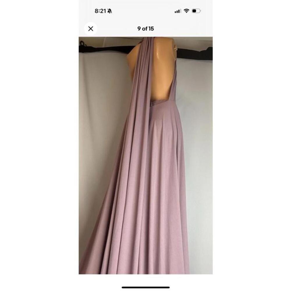Sugar bits long lavender soft gown size S/M